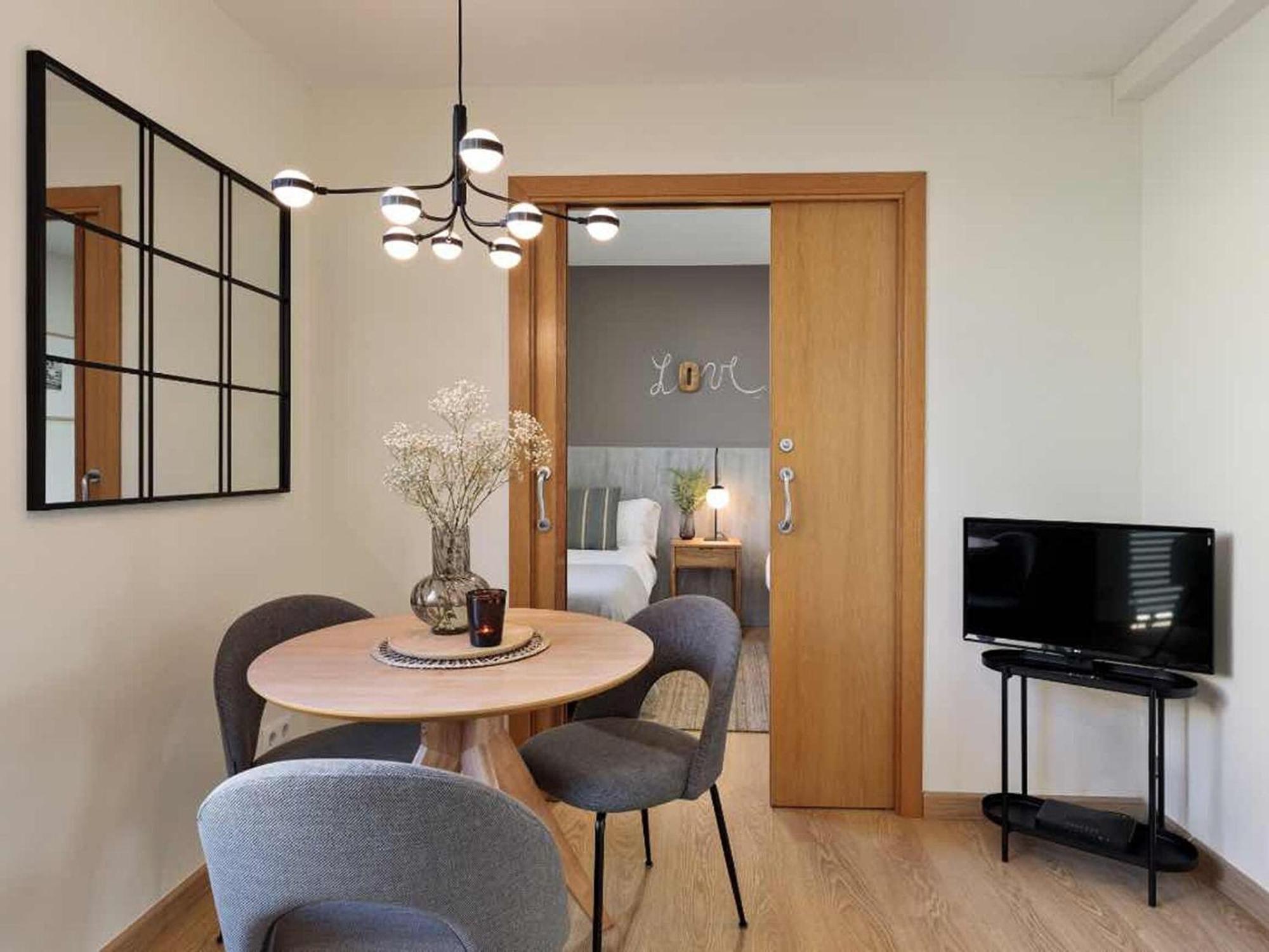 Luxury Penthouse In Next To Diagonal *